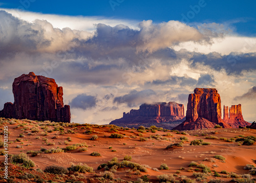 Monument valley pancake flats and Thunderbird mesa