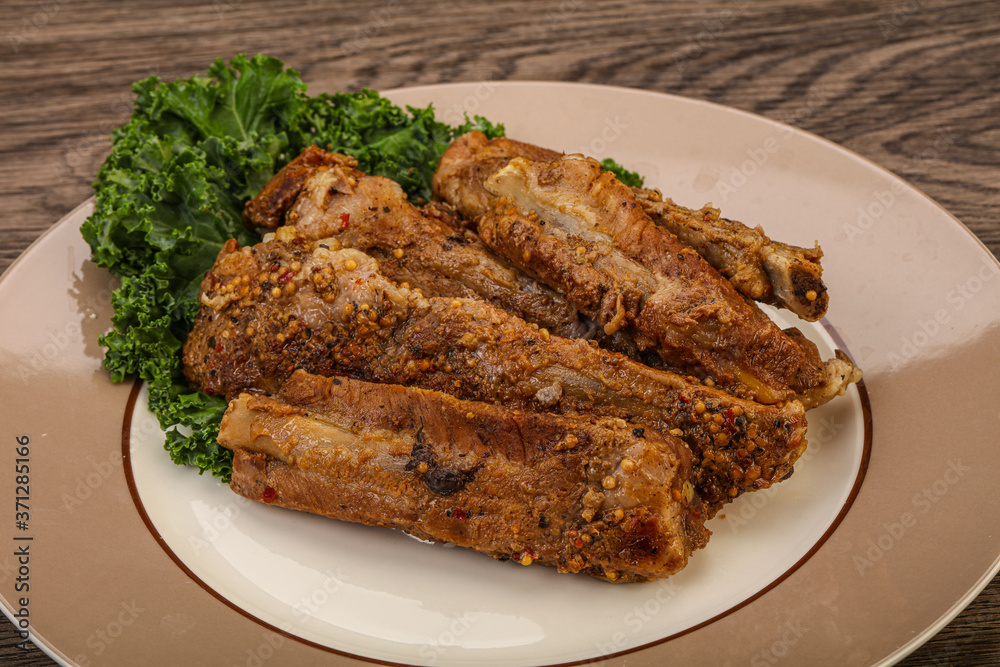 Stewed pork ribs with spices