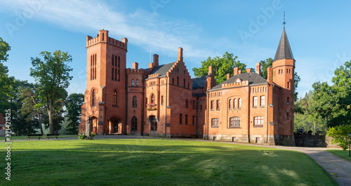 castle sangaste estonia europe