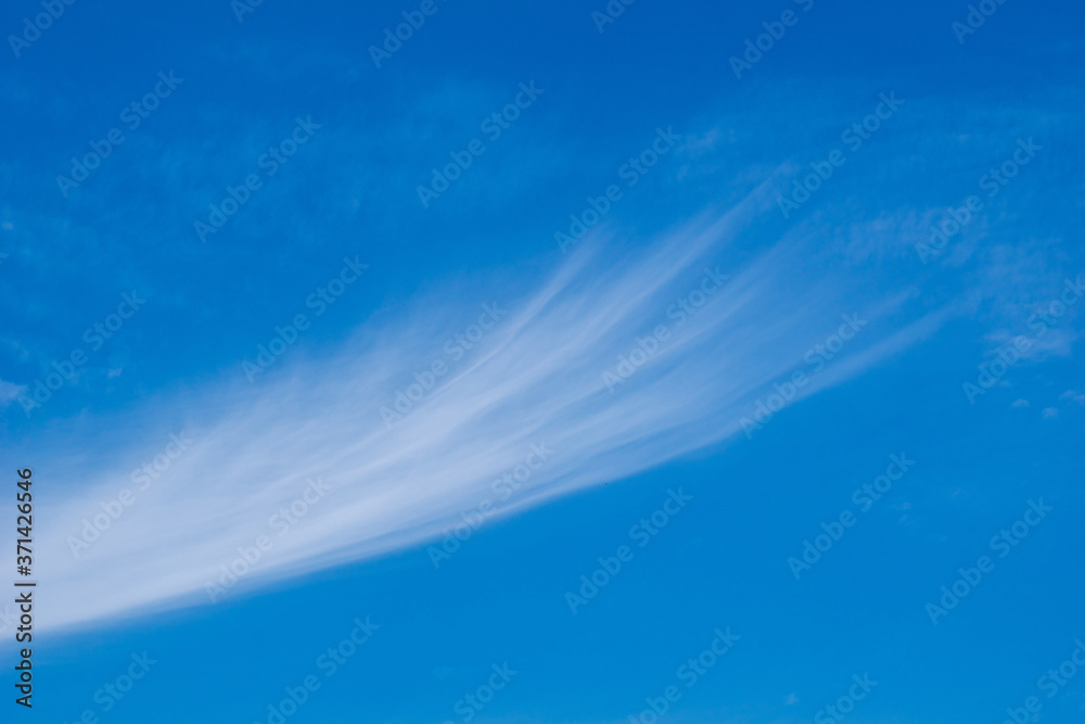 ブラシで掃いたような雲! ブラシで掃いたような雲!
