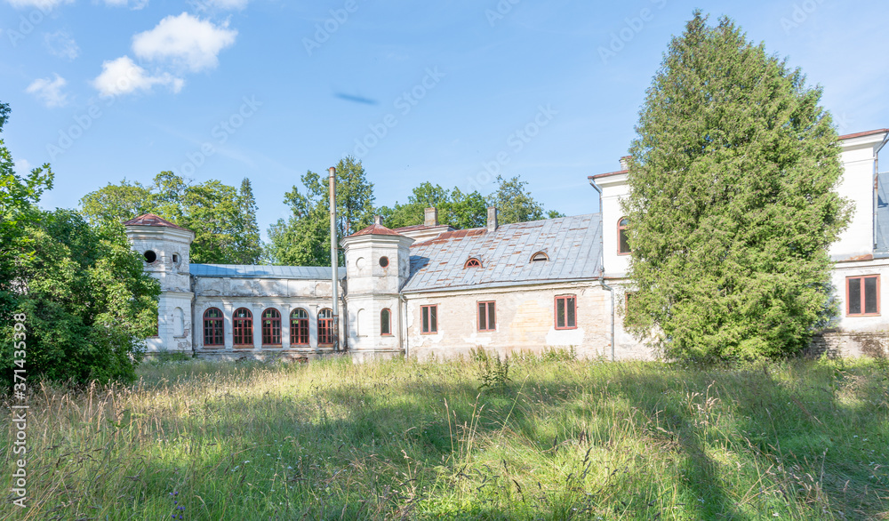 old estonian stone manor