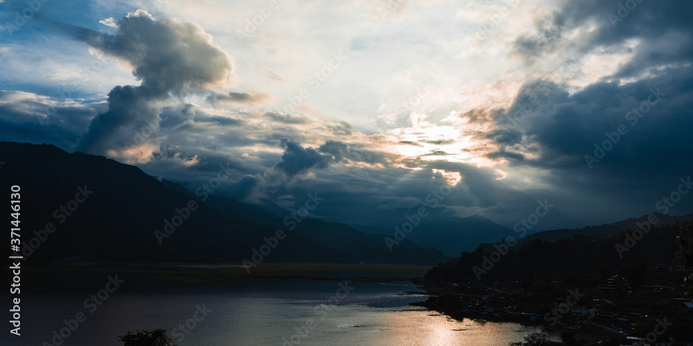 Obraz premium Beautiful Mountain Sunset Landscape Scene. Stock Photo