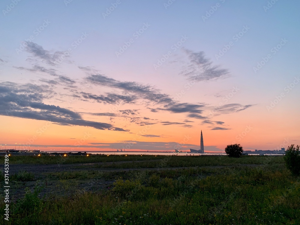 Obraz premium sunrise over the river