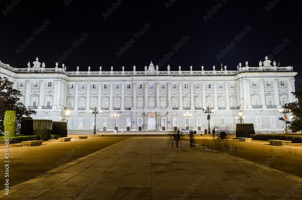Night Madrd. The Royal Palace. Spain.