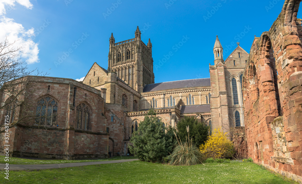 Fototapeta premium Worcester cathedral, Worcestershire, UK