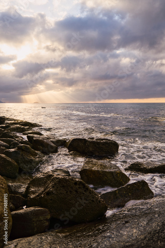 Amanecer en la playa.