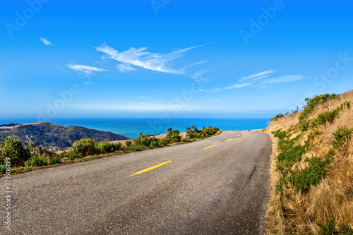 Scenic Highway no 1 on the pacific coast, California USA