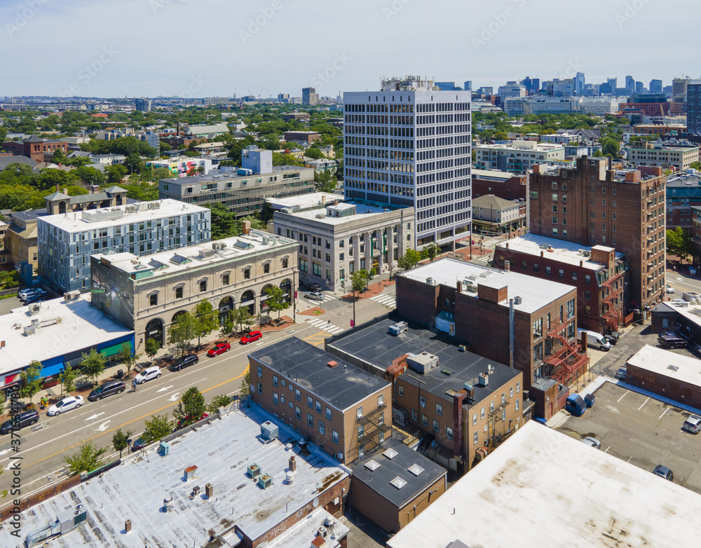 Fototapeta premium Massachusetts Avenue at Prospect Street aerial view in downtown Cambridge, Massachusetts MA, USA. 