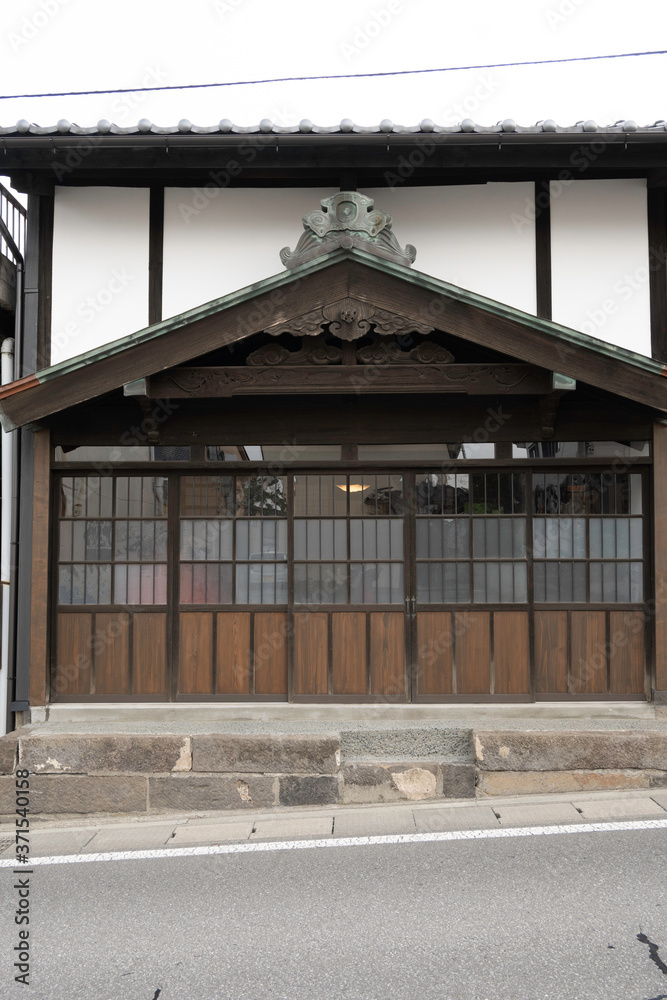 Townscape of Komoro Station on Hokkoku Road in Komoro City, Nagano Prefecture Townscape of Komoro Station on Hokkoku Road in Komoro City, Nagano Prefecture