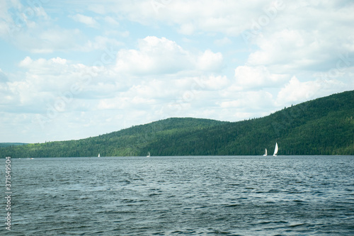 sailboat on lake témiscouata