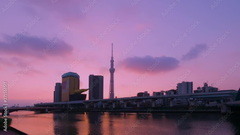 東京 日の出 タイムラプス 2020年夏 夜明けから長時間撮影 東京 日の出 タイムラプス 2020年夏 夜明けから長時間撮影