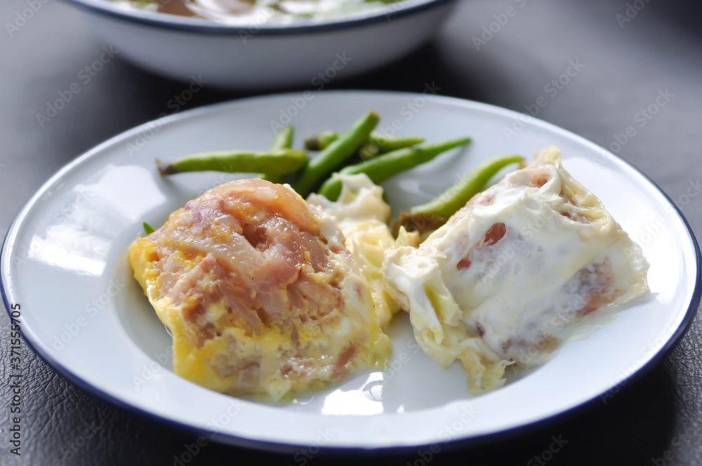 egg with sour pork , steamed egg with pork egg with sour pork , steamed egg with pork