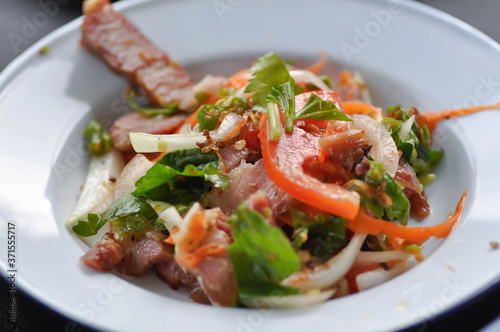 grilled pork salad, spicy pork salad