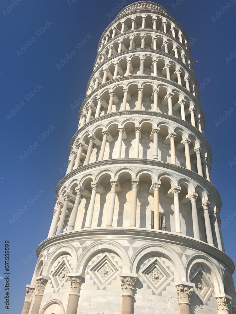 Leaning Tower of Pisa. 
