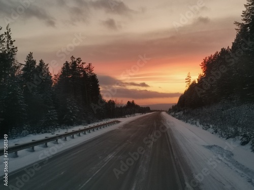 sunset in the road © Екатерина Новичихина