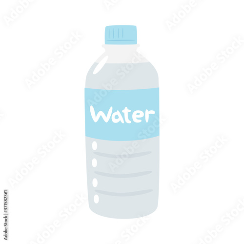 waterと書かれたペットボトルのミネラルウォーター。
