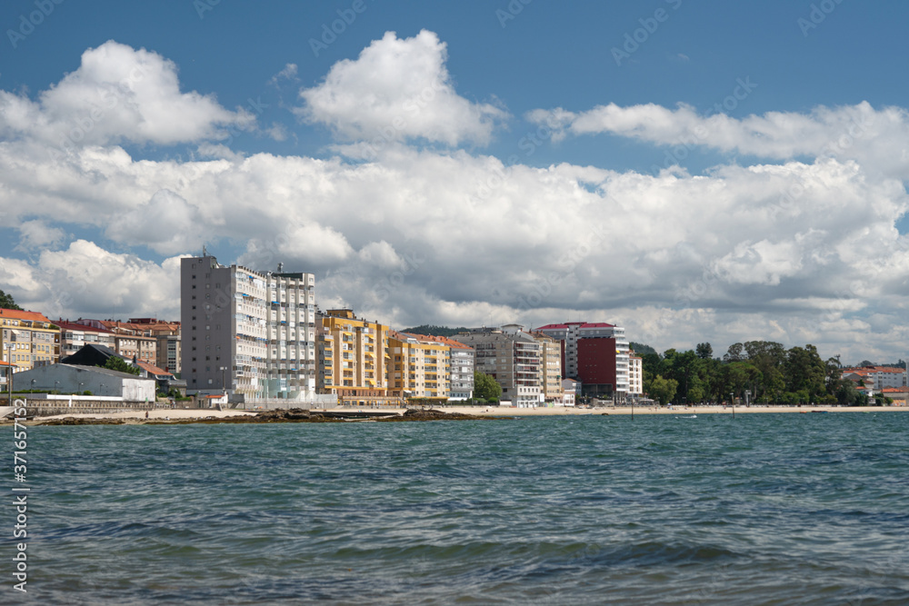 Obraz premium View of Compostela beach, Vilagarcia de Arousa, Pontevedra, Spain. Touristic place of the Rias baixas, Galicia