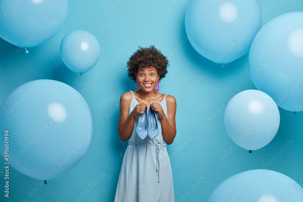 Pose with Birthday Balloons | TikTok