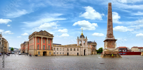 Quadro em tela Old Market Square (Am Alten Markt) with Parliament and Obelisk in Potsdam, Germa