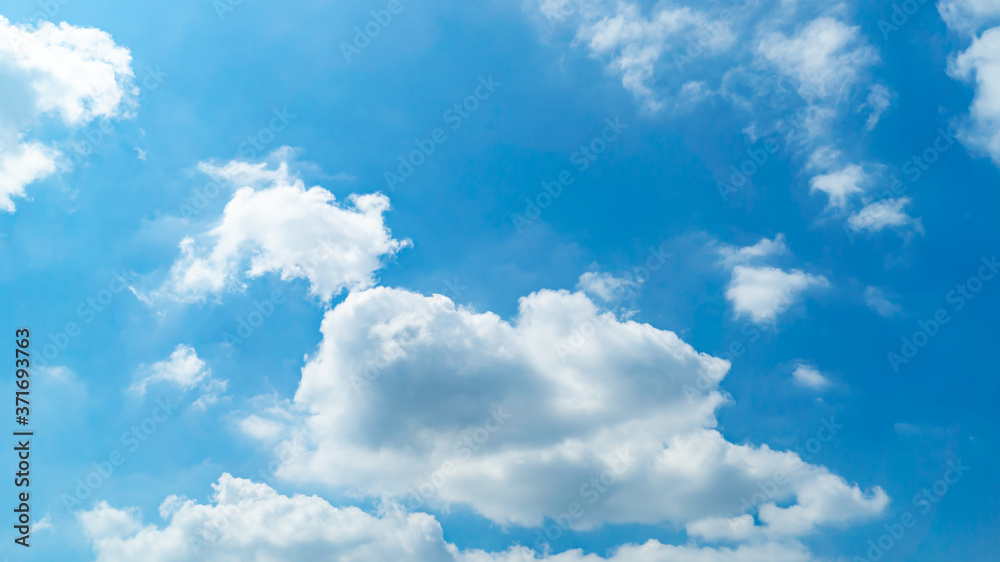 Obraz premium 青空・雲