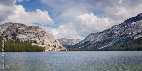 Yosemite Tenaya Lake 01