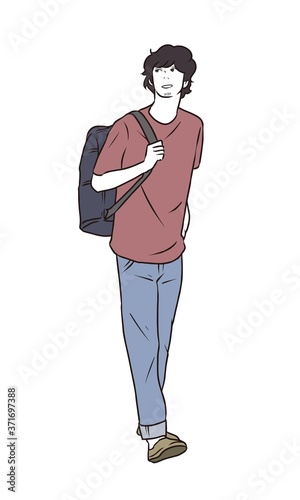 バッグを持ち出掛ける男性