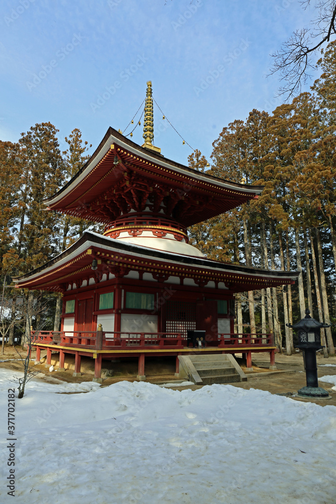 冬の高野山寺院