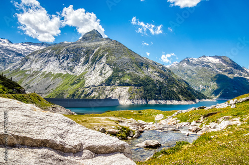 Fototapeta Naklejka Na Ścianę i Meble -  lake in the mountains at austria. kölnbreinsperre, maltatal