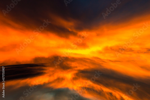 Fototapeta Naklejka Na Ścianę i Meble -  Twilight sky and cloud at sunset