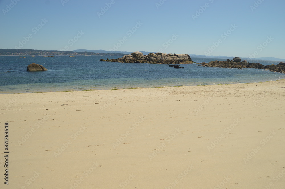 The stunning turquise beaches around Illa da Toxa in Galicia in Northern Spain