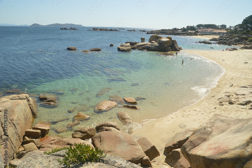 The stunning turquise beaches around Illa da Toxa in Galicia in Northern Spain