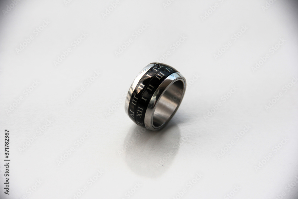 modern, stylish and stylish jewelry modern, stylish and stylish jewelry