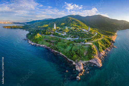 Schilderij op canvas Aerial view of Ling Ung pagoda, Son Tra peninsula, Da Nang, Vietnam