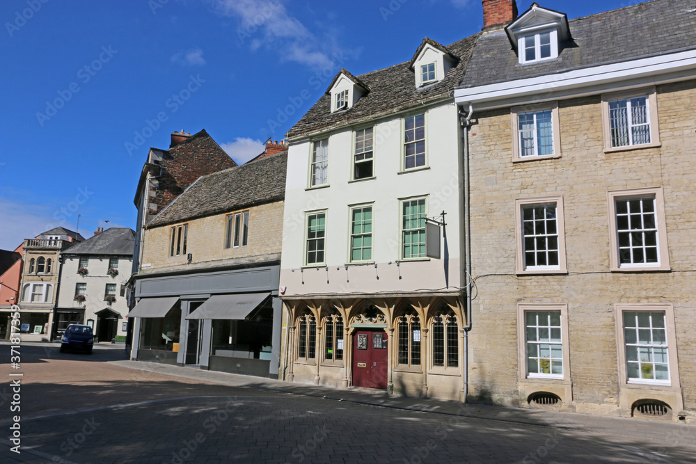 Street in Cirencester, England