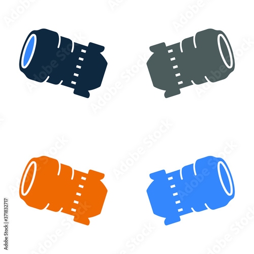 Camera lens icon, vector graphics with significant versions 