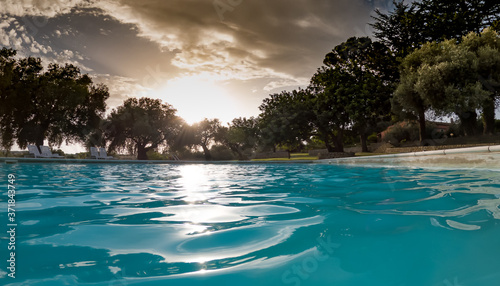 tramonto in piscina © tommypiconefotografo