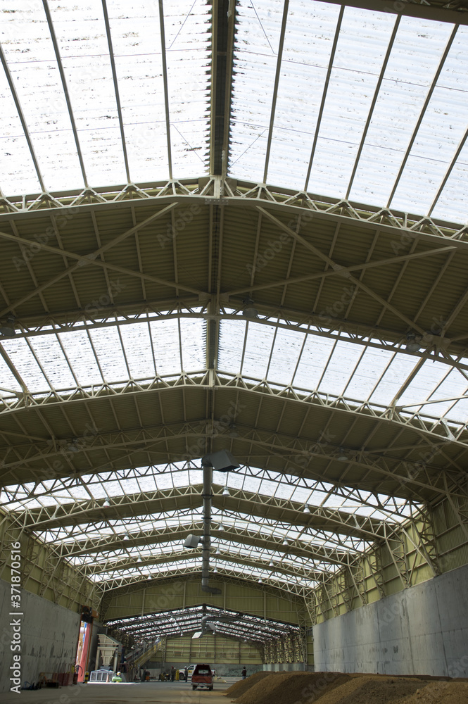 Obraz premium Estructuras metálicas en minería del cobre