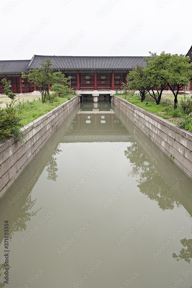 Fototapeta premium 한국 서울 경복궁 입니다
