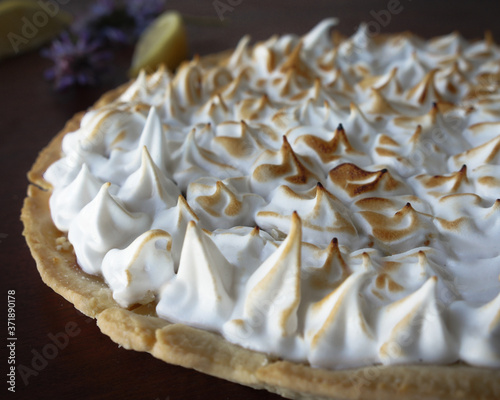 Lemon pie