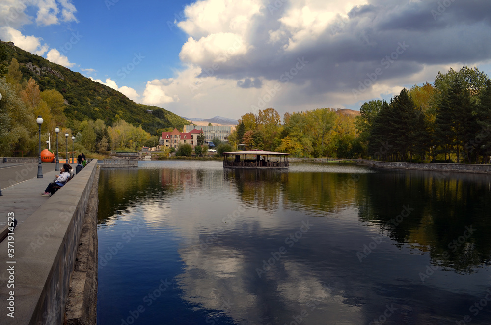 Fototapeta premium Armenia Jermuk Floating Restaurant