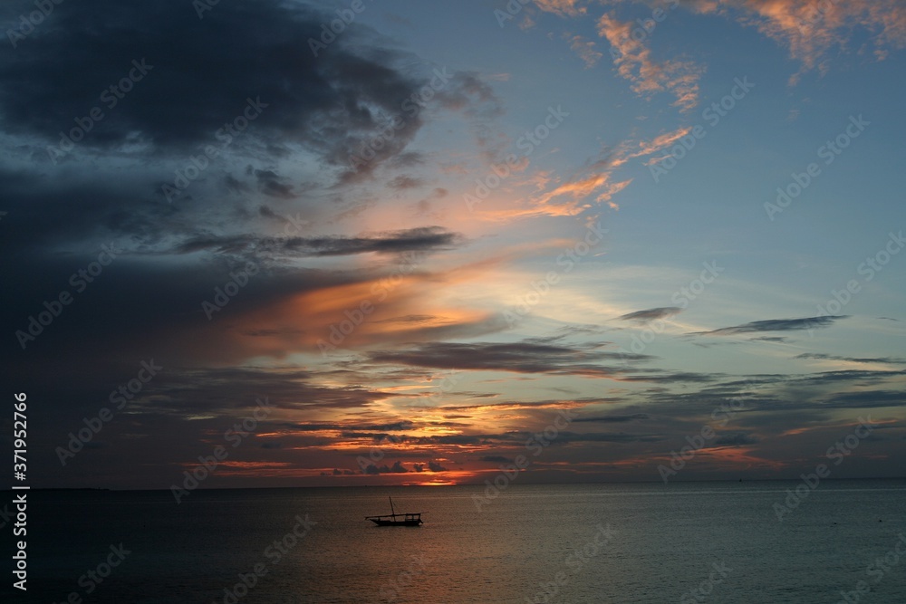 Fototapeta premium The sunset on Zanzibar. Tanzania. Africa.
