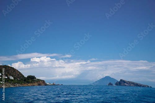 Konstfotografi Italy Sicily, Aeolian Islands, Panarea Stromboli Basiluzzo e Spinazzola