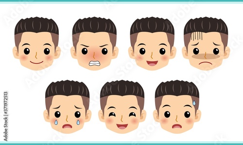 青いタンクトップの男の子