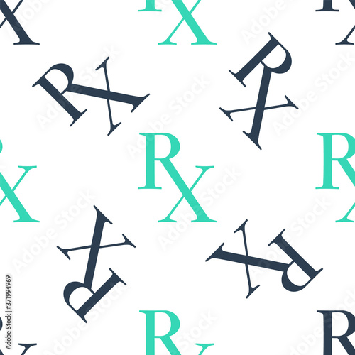 Green Medicine symbol Rx prescription icon isolated seamless pattern on white background. Vector.