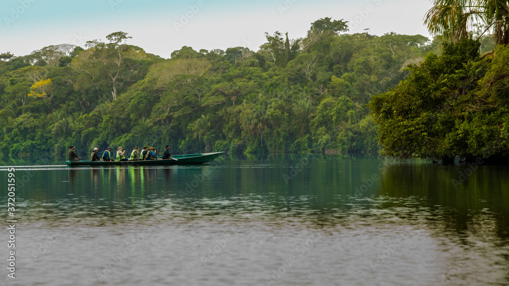 Fotografía tomada en el lago sandoval - Reserva Nacional de Tambopata - Madre de Dios - Perú. 