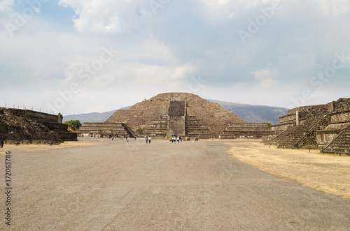 Plaza de la una en Teotihuacan