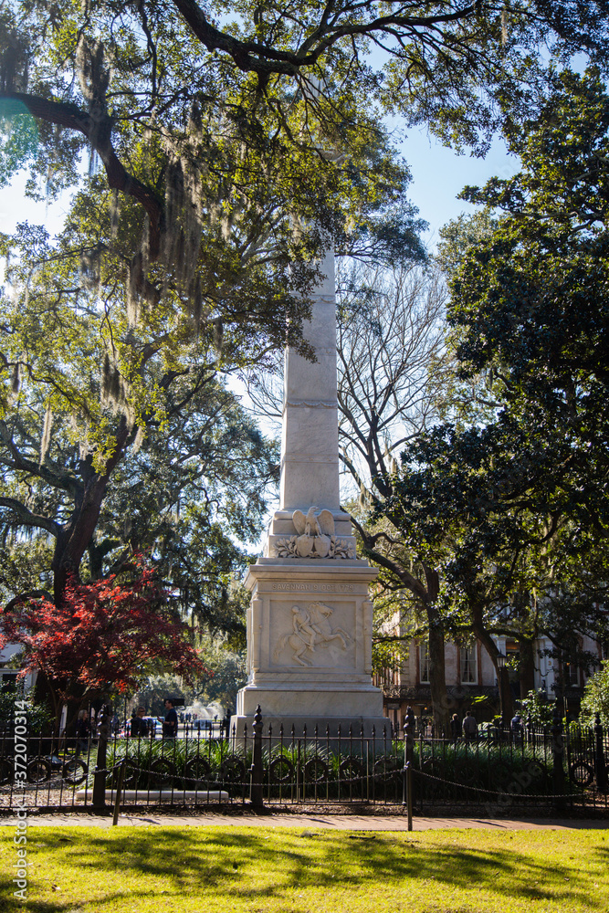 statue in Savannah Georgia of 