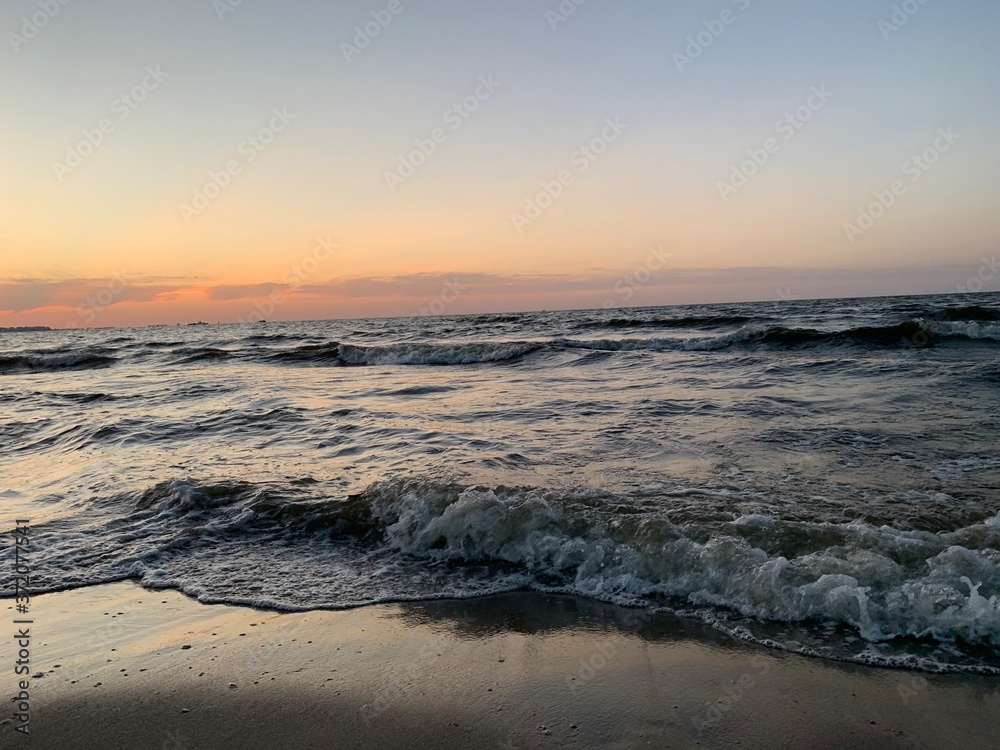 Fototapeta premium sunset on the beach