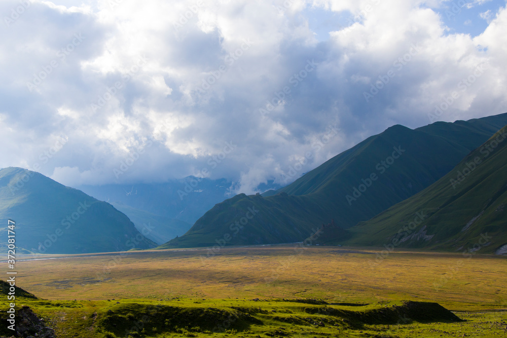 Obraz premium Amazing and beautiful mountain range landscape, ,peak and hill.