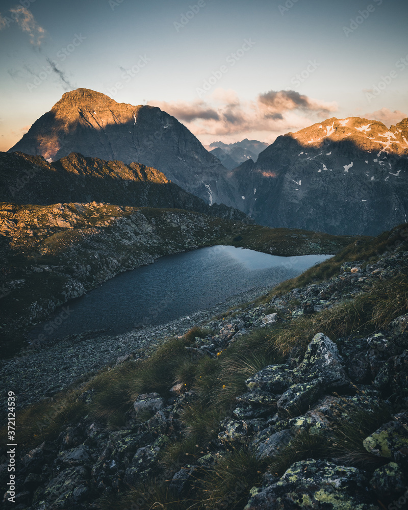 Morning Scenery in austrian alps - Klafferkessel schladminger tauern